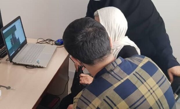 امکان ملاقات تصویری با زندانیان در گلستان فراهم شد.