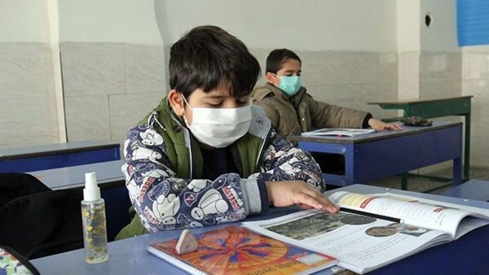 مهارت‌های سواد پایه دانش آموزان دچار آسیب شده است.