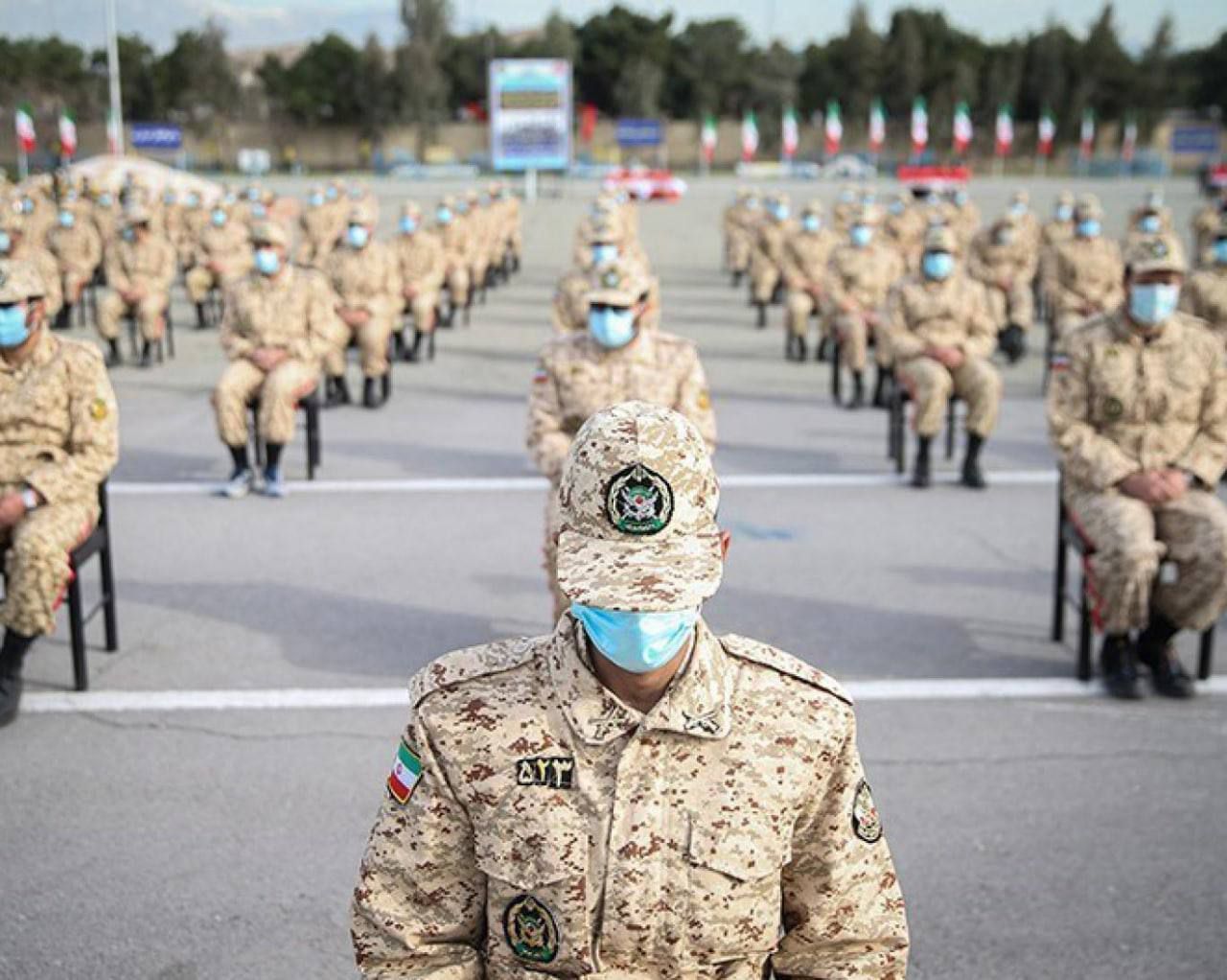 غیبت مشمولان متأهل بخشیده شد‌.