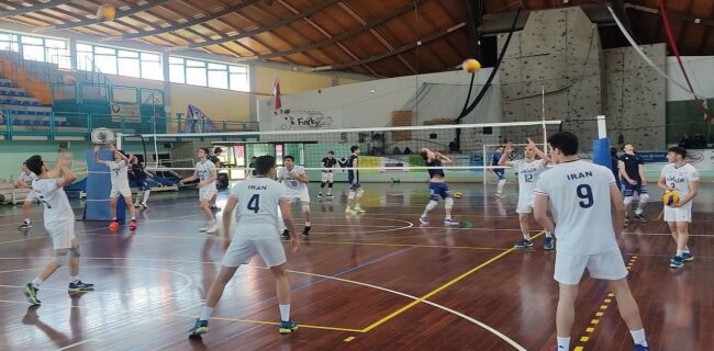 اردوی تیم ملی والیبال نوجوانان در گنبدکاووس آغاز شد.