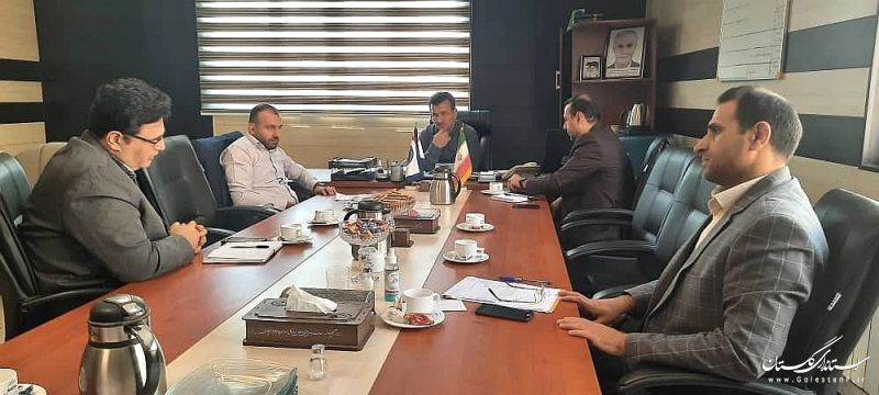 اتباع خارجی تنها مجاز به اقامت در دو شهر استان هستند.