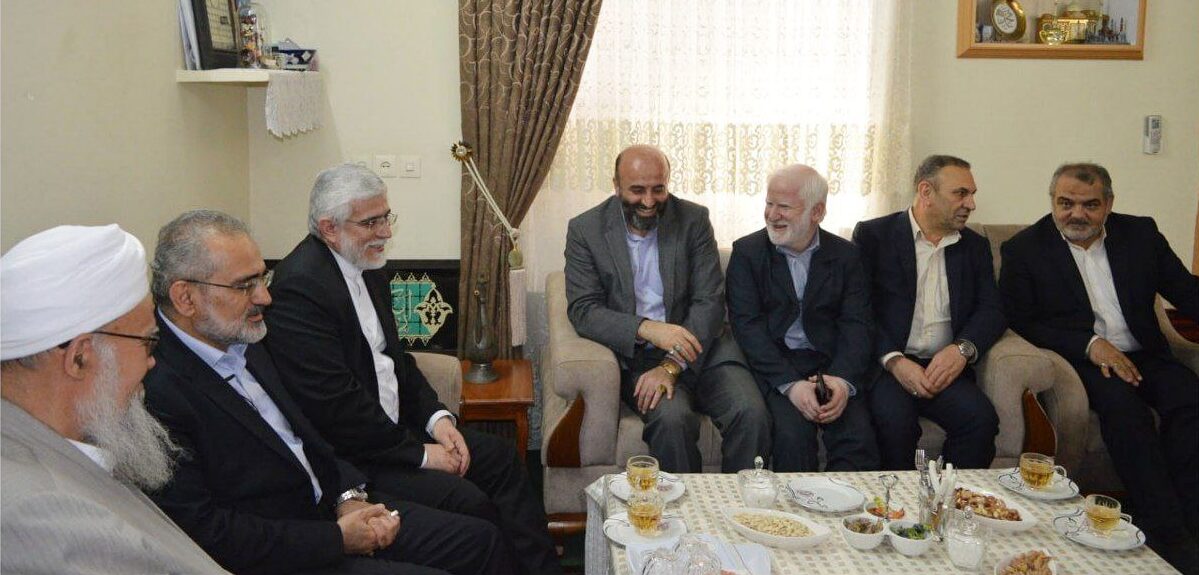 معاون رییس جمهور با امامان جمعه اهل سنت گنبدکاووس دیدار کرد