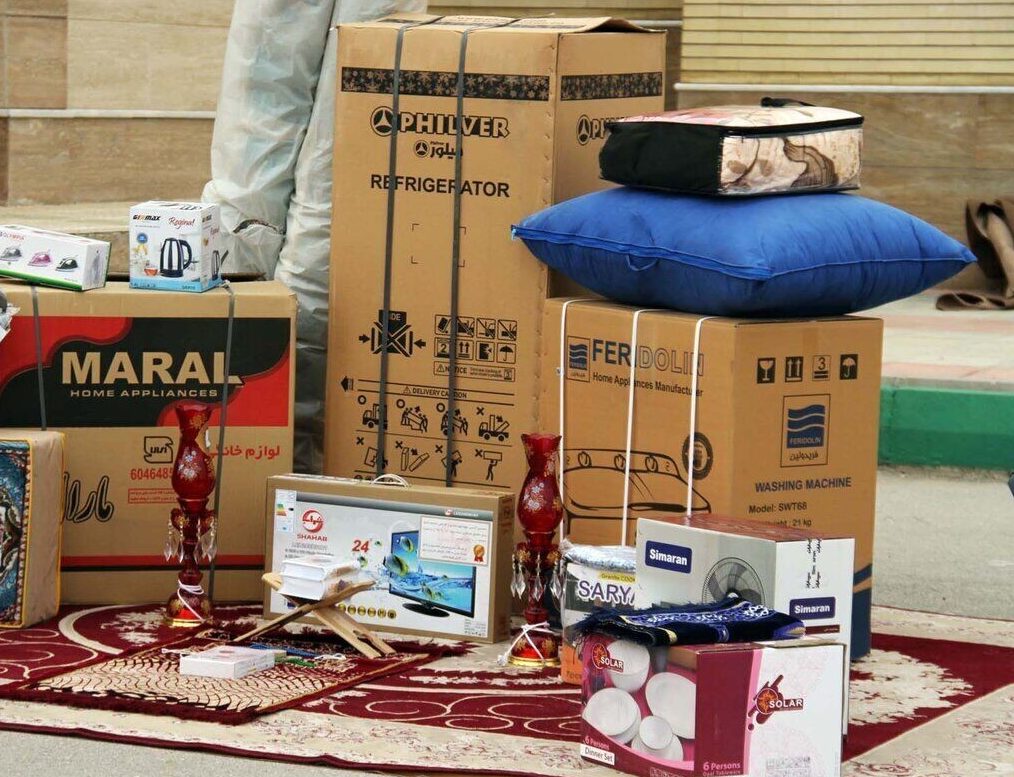 توزیع ۶۰ سری جهیزیه ویژه نوعروسان کمیته امداد گنبدکاووس آغاز شد