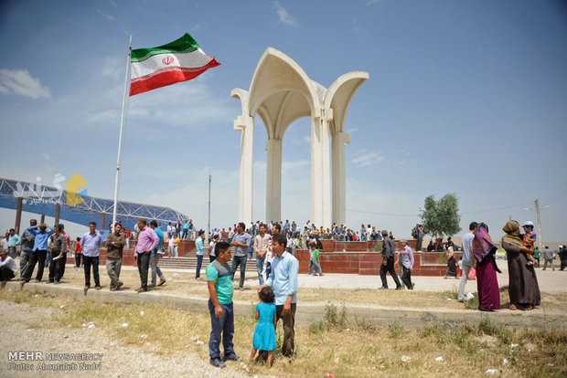 زمانبندی مراسم سالگرد مختومقلی فراغی در اردیبهشت 1402