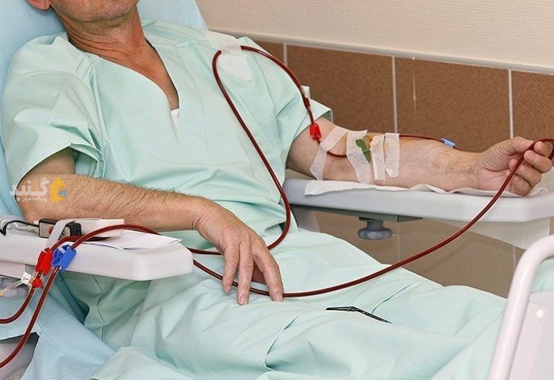نیکوکار گلستانی کمک هزینه خرید کلیه برای بیماران دیالیزی را پرداخت می‌کند
