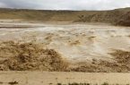 انتقال کودک ۳ ساله غرق شده در سیلاب مراوه تپه