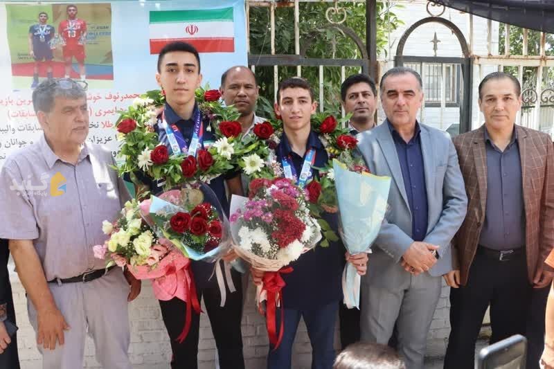 استقبال از والیبالیست‌های گنبدی قهرمان آسیا