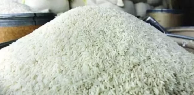 توزیع بیش از ۹۱۰ تن برنج و شکر در گلستان