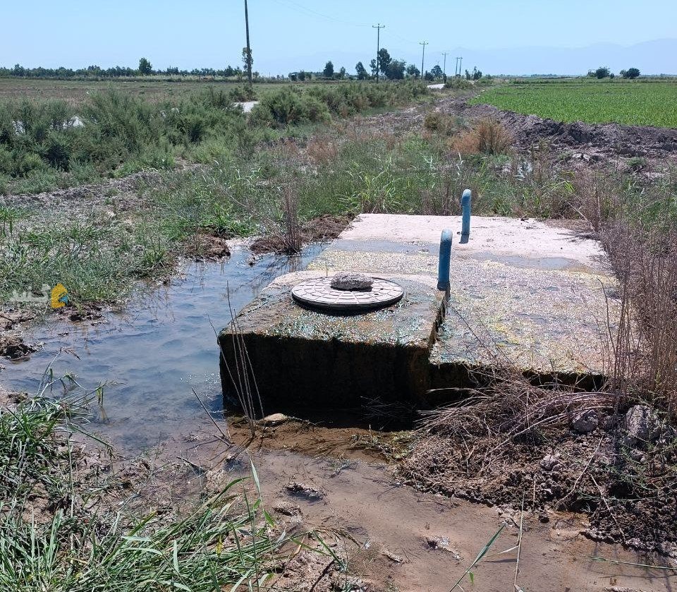 هدررفت آب شرب در روستای سلاق قلیچ تپه واقع در بخش مرکزی گنبدکاووس
