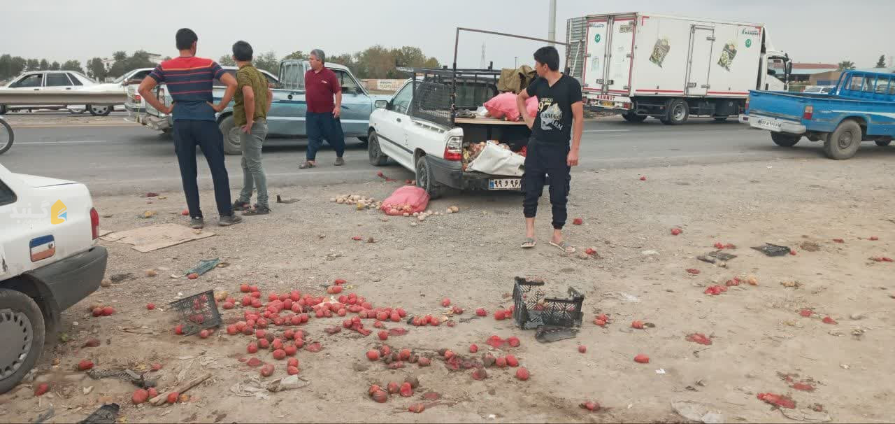 یک نفر در گنبدکاووس جانش را بخاطر خرید میوه از حاشیه جاده از دست داد