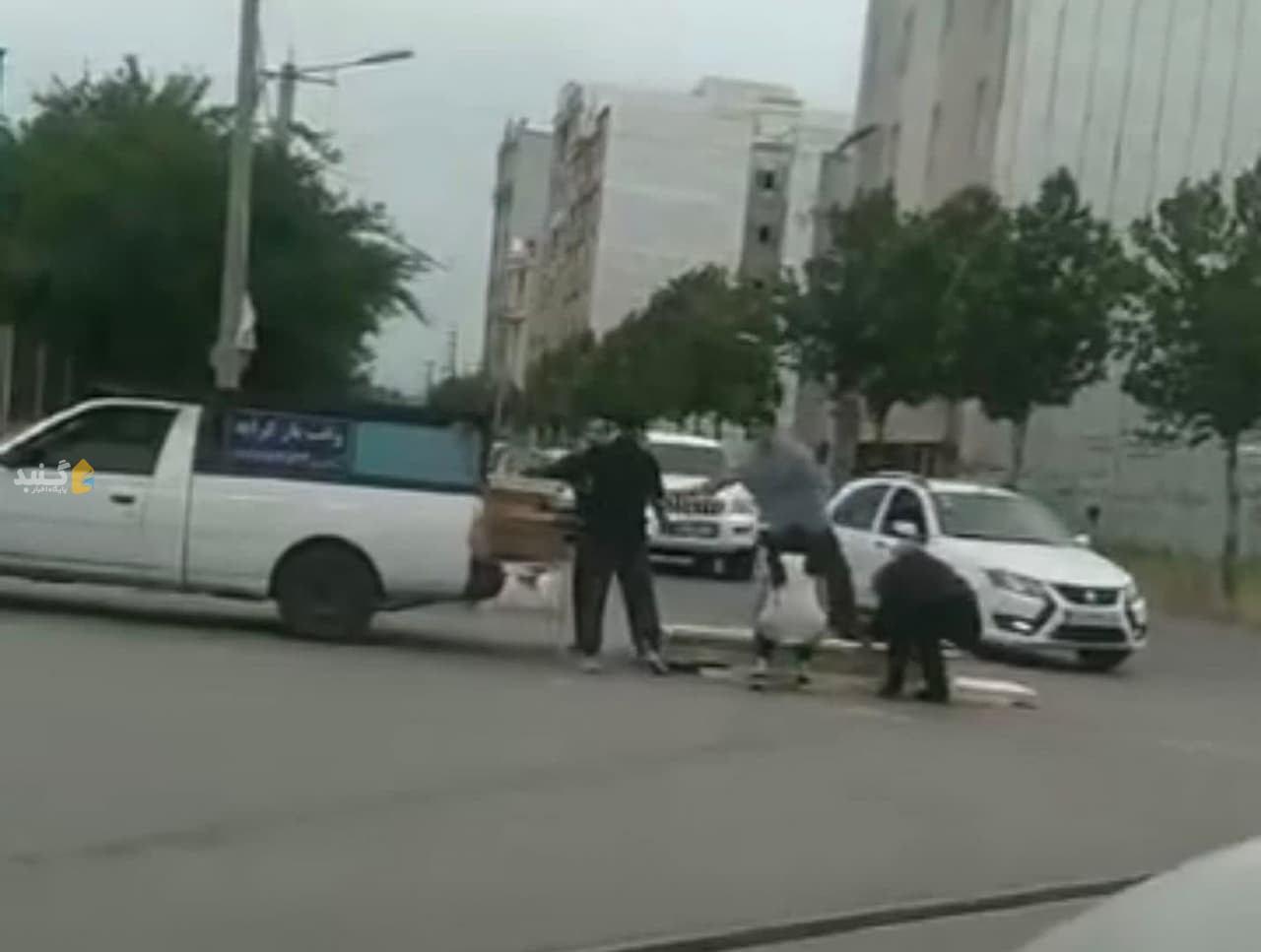 یک صحنه واقعی از انسانیت در کوچه پس کوچه های گنبدکاووس