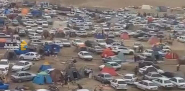 در آق توقای آرامگاه مختومقلی فراغی جای سوزن انداختن نبود +ویدئو