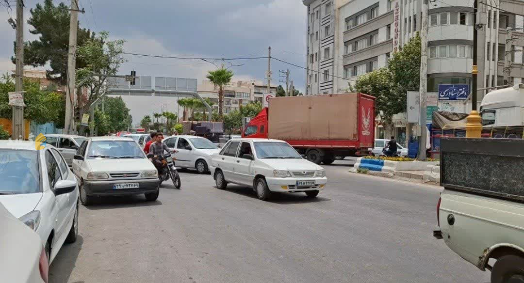 مشکلات عبور و مرور به هنگام قطع برق در گنبدکاووس +فیلم