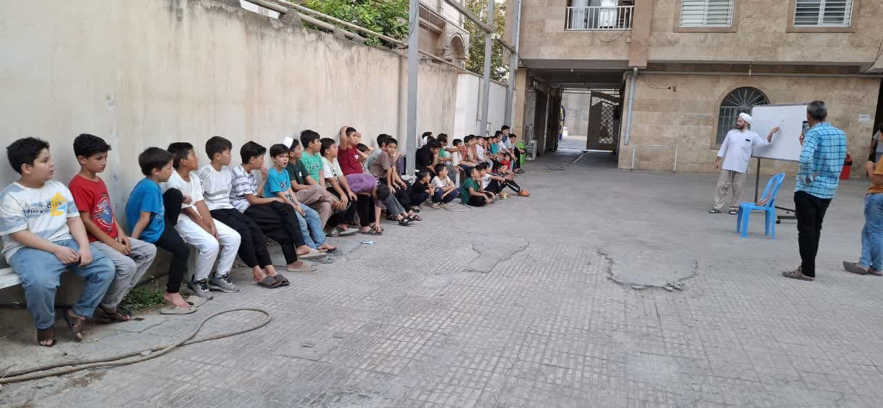 گزارشی از استقبال خوب نوجوانان گنبدی از کلاس‌های آموزش قرآن