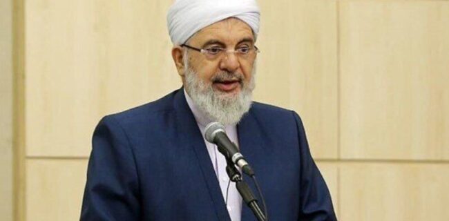 روحانی اهل سنت گلستان: جوانان فریب عوامل نفوذی دشمن را نخورند روحانی اهل سنت گلستان: جوانان فریب عوامل نفوذی دشمن را نخورند