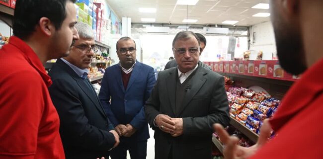 نظارت میدانی استاندار گلستان بر کالاهای اساسی پس از آزادسازی ارز نظارت میدانی استاندار گلستان بر کالاهای اساسی پس از آزادسازی ارز