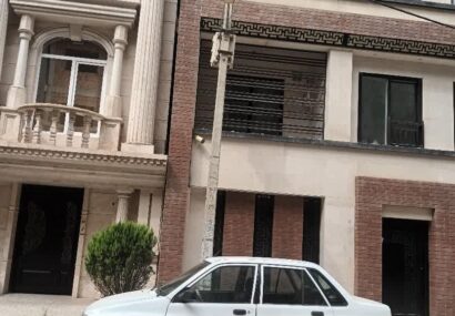 صدای شهروند: تیرهای چراغ برق روشن است
